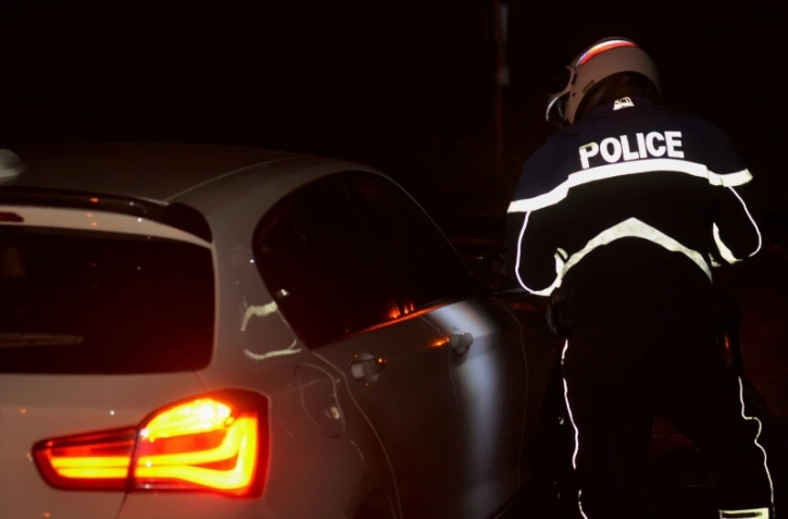Contrôles routiers police saint denis saint pierre 4 décembre 2020