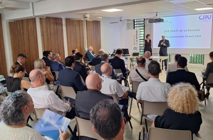 Saint-Pierre : un ministre accueilli à l'UFR de Santé  de Terre Sainte