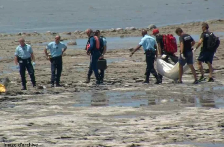 Un nouveau naufrage de Kwassa-Kwassa faisait trois morts. (Photo d\'archives France Mayotte Matin)
