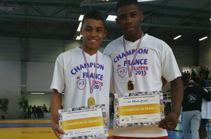 Deux Réunionnais décrochent une médaille d\'argent au tournoi international de lutte de Wolfurt en Autriche