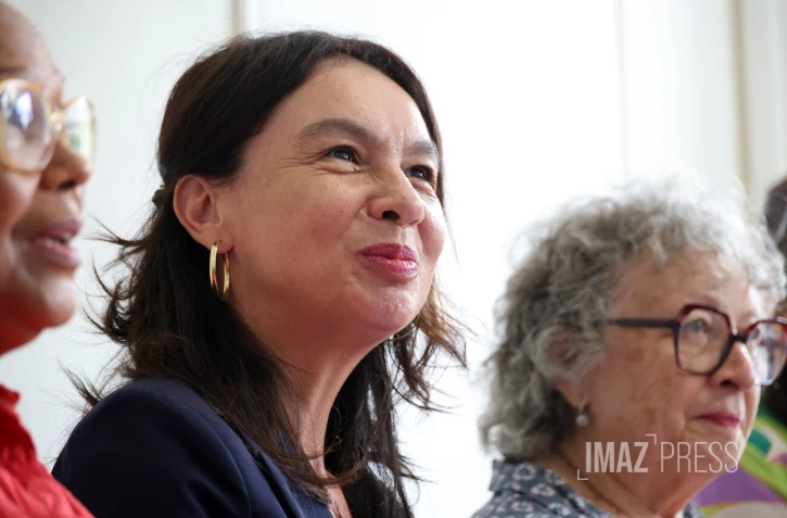 sidoleine papaya à sa permanence à salazie 