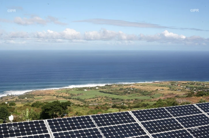 panneaux solaires photovoltaïques