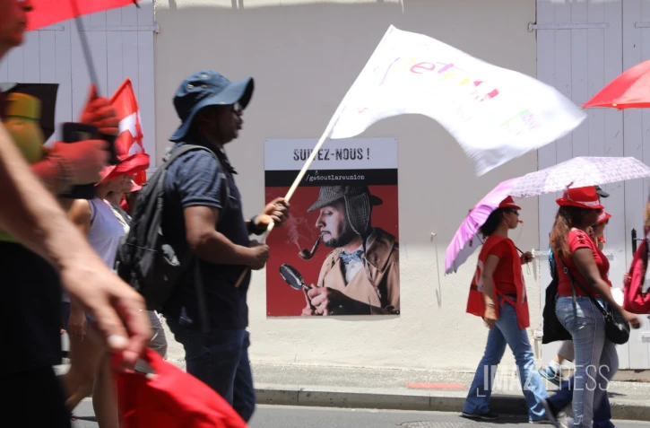 slogan manifestation 