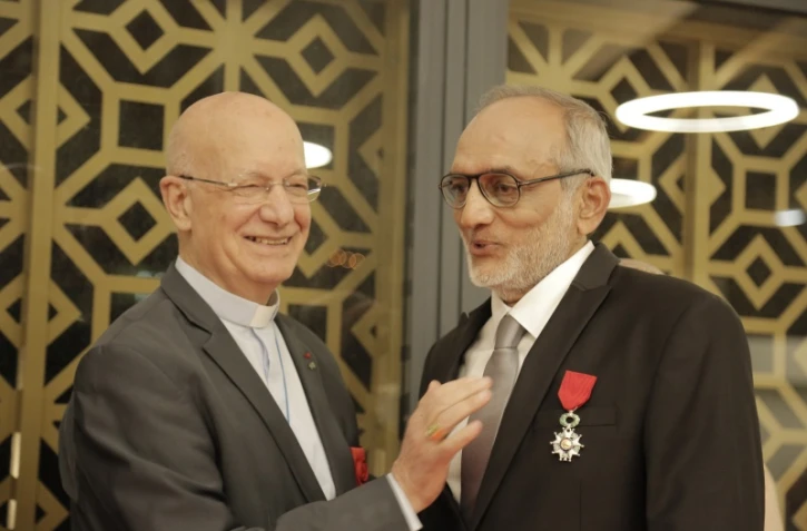 Président de la grande mosquée igbal ingar décoré de la légion d'honneur