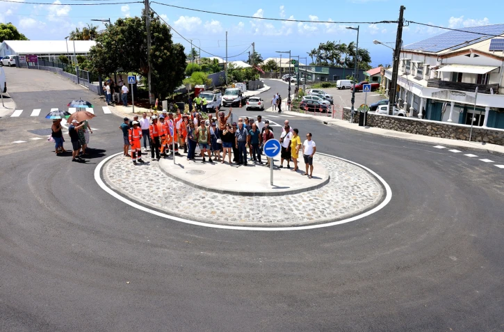 Travaux routiers à Petite-Île