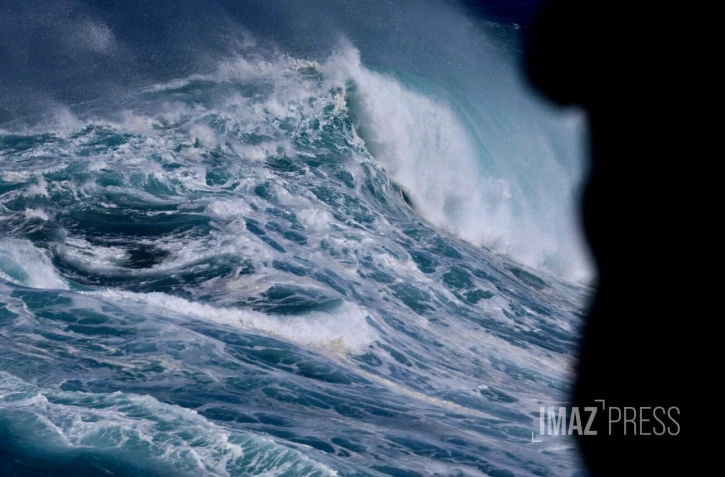 Maintien de la vigilance jaune vagues - submersion entre le Port et Saint-Philippe