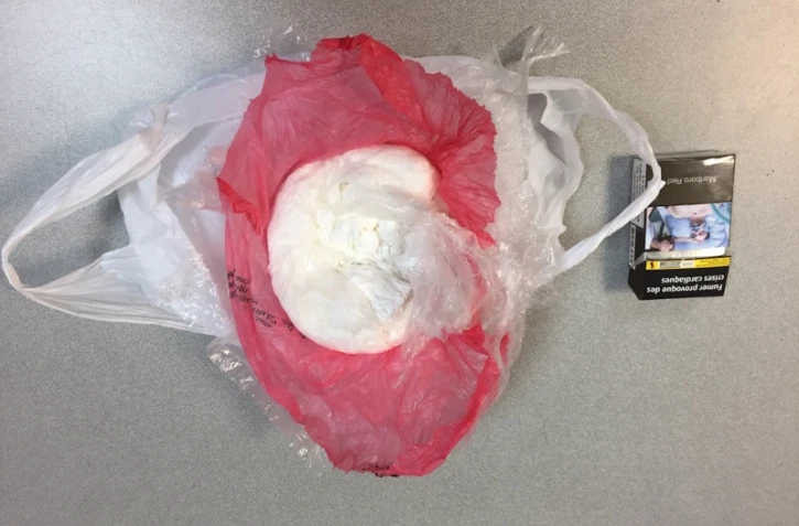 Saisie de 351 grammes de cocaïne à l\'aéroport Roland Garros