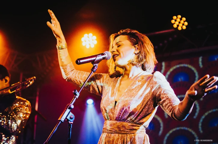 Bisik - LaValise & Tine Poppy