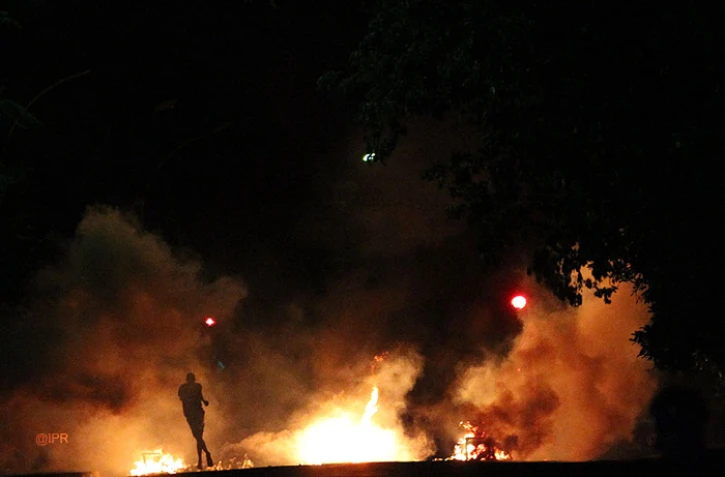 Nuit d'émeutes et d'affrontements