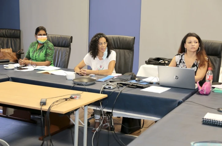 Violences intrafamiliales : Flora Augustine rencontre les intervenants sociaux