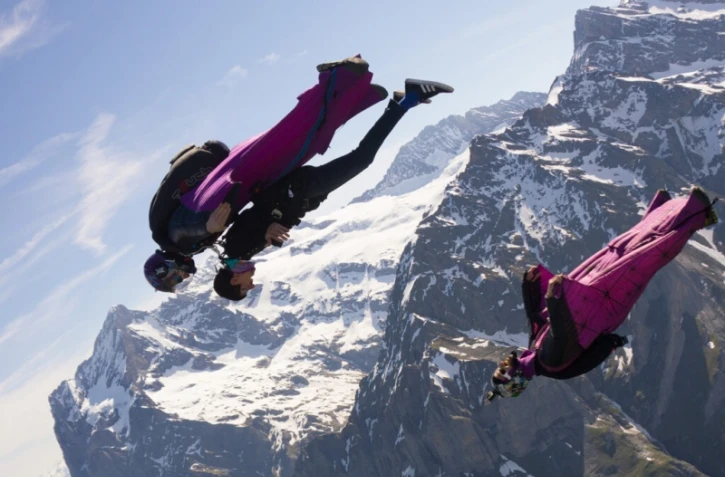 Wingsuit 