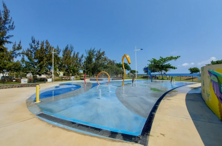 Le Port : les jeux d'eau du littoral nord de nouveau opérationnels [?]