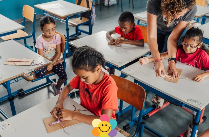 moment créatif à lécole du bonheur 