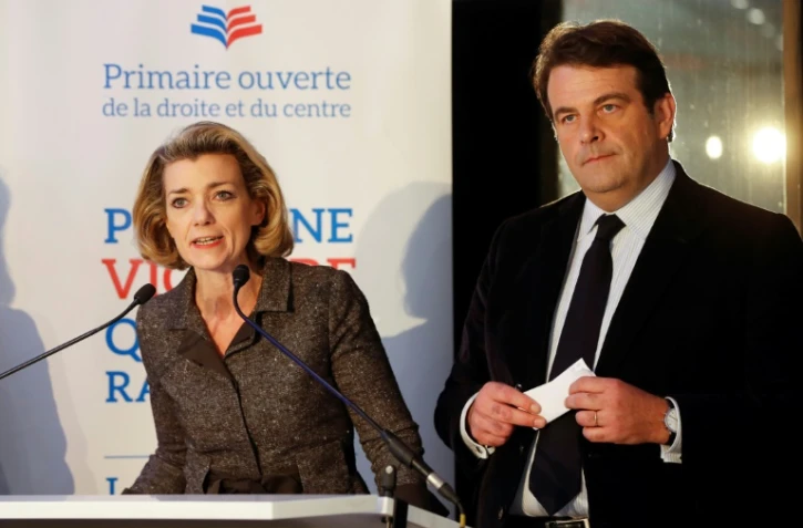 Le président du comité d'organisation de la primaire Thierry Solère et Anne Levade, présidente de la Haute Autorité de la primaire, annoncent les résultats à Paris le 27 novembre 2016