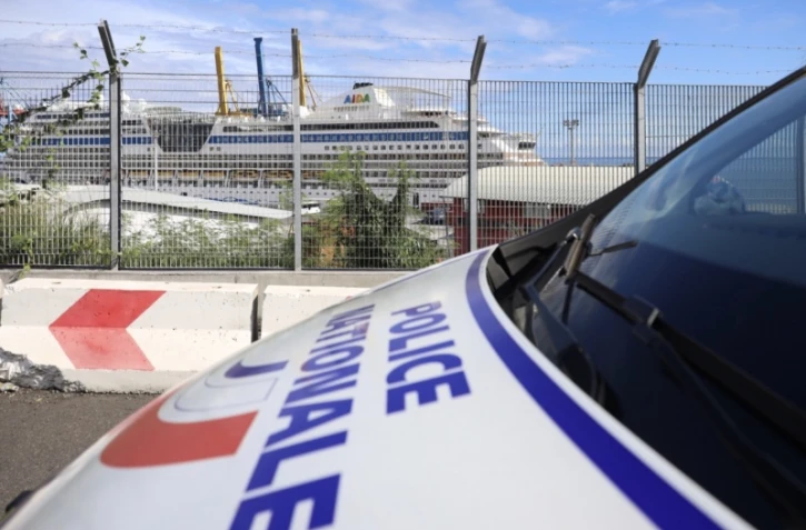 bateau de croisière arrivée de l'aïdablu