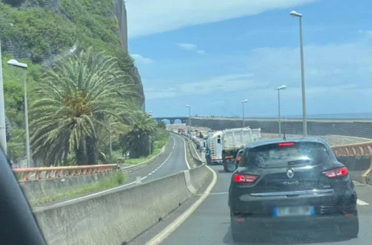 embouteillages route du littoral 11 février