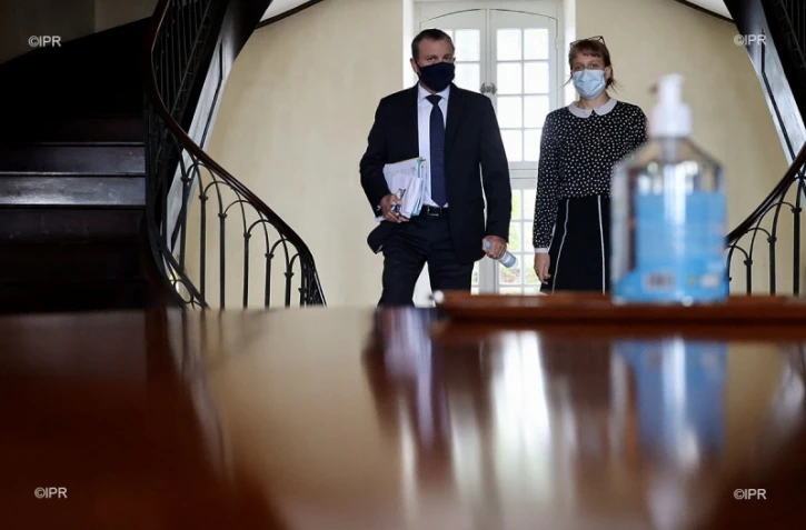 Préfet et directrice ARS