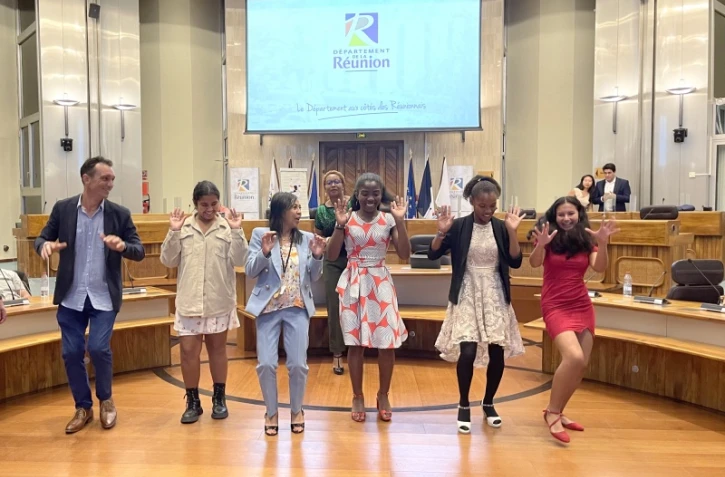 Le conseil départemental des jeunes découvre le destin de Marcelia, dans le cadre projet "Rugby solidaire"