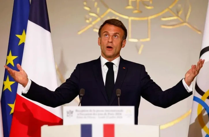 Macron 