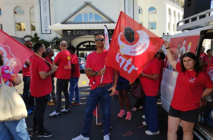 CGTR Santé Manifestation devant créolia