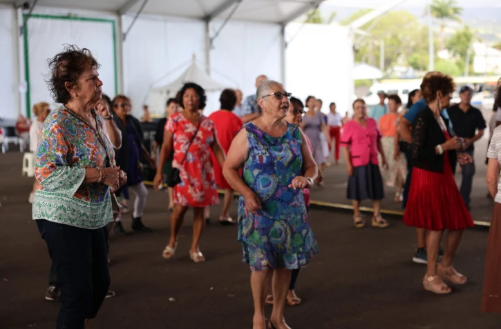 Le Tampon : les seniors célèbrent la magie de Noël en musique