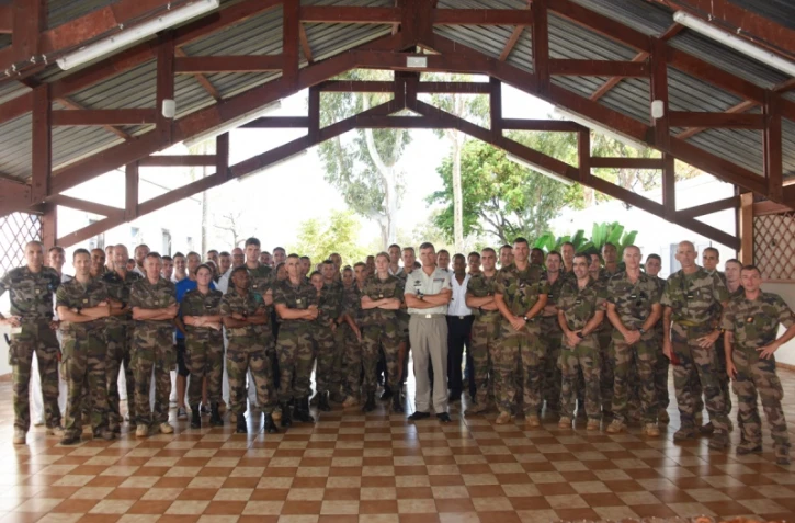 Les 128 coureurs des FAZSOI ayant participé au Grand Raid félicités par le général Métayer