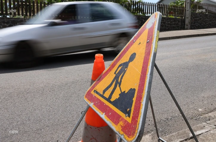 panneaux travaux