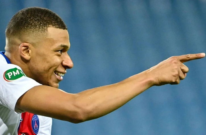 La joie de l’attaquant du Paris Saint-Germain, Kylian MbappĂ©, après son but marquĂ© contre Montpellier en demi-finale de la Coupe de France, le 12 mai 2021 au stade de La Mosson