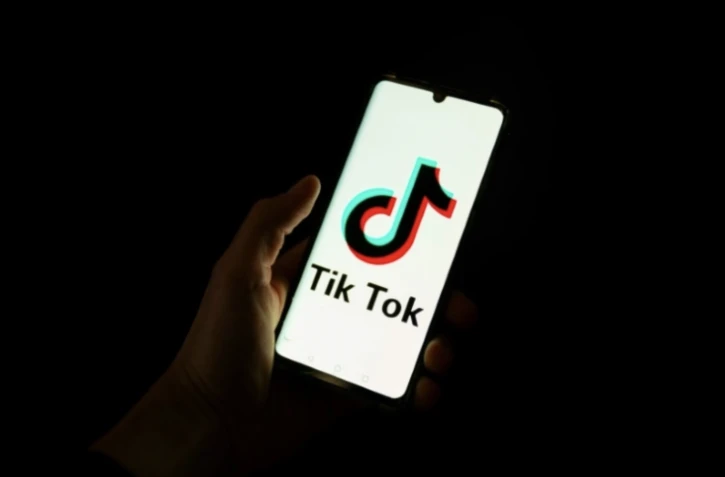 Les députés ont approuvé jeudi dans l'hémicycle la création d'une commission d'enquête sur les effets psychologiques de TikTok sur les enfants et adolescents, le réseau social étant particulièrement populaire chez les jeunes ( AFP / Antonin UTZ )