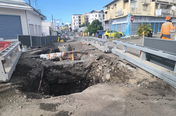 Saint-Benoît : réouverture du pont de la Rivière des Marsouins, circulation possible en mode alternée uniquement