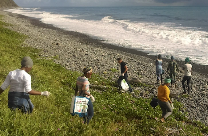 Lycée Cluny développement durable récolte les déchets