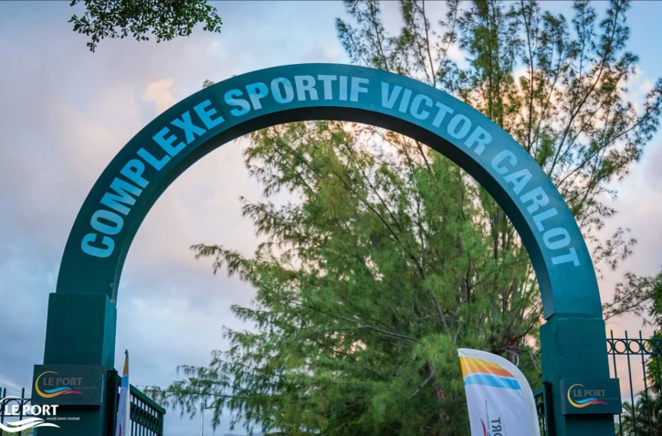 Le Port : le complexe sportif Oasis devient le complexe Victor Carlot