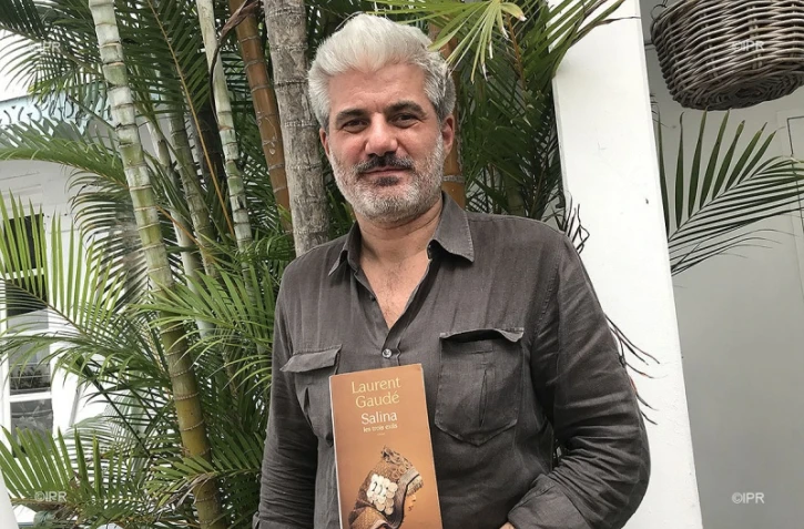 Laurent Gaudé reçoit ses deux prix du Roman Métis 2019