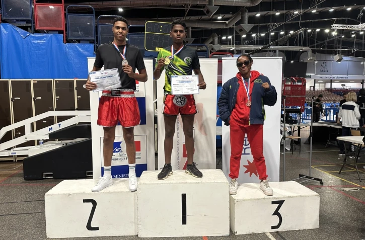 Podium championnat de France kick light