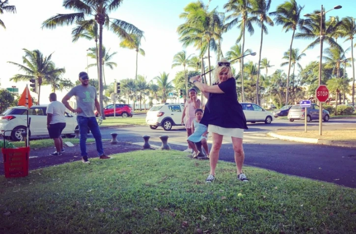 Le street golf se pratique en ville