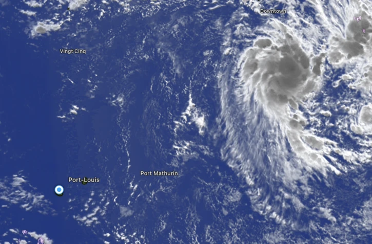 Un système dépressionnaire à 2.150 km de La Réunion