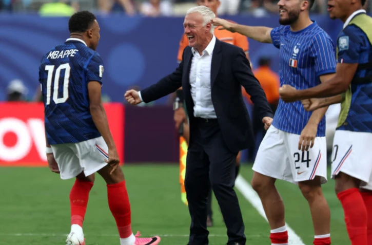 Mondial-2026 : la France en position de force pour défier la Suède
