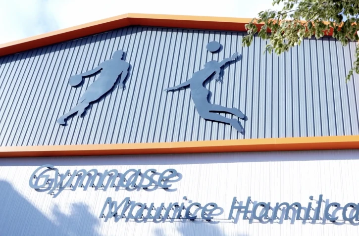 Les Avirons : la Région inaugure le gymnase Maurice Hamilcaro