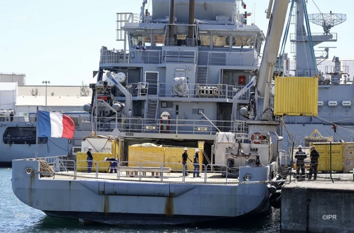 chargement du Champlain pour Maurice