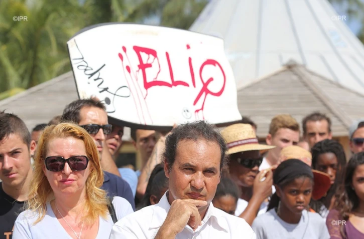 Hommage à Elio aux Brisants