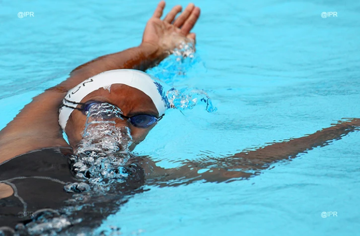 "A Tananarive on nage à 20 dans un couloir"