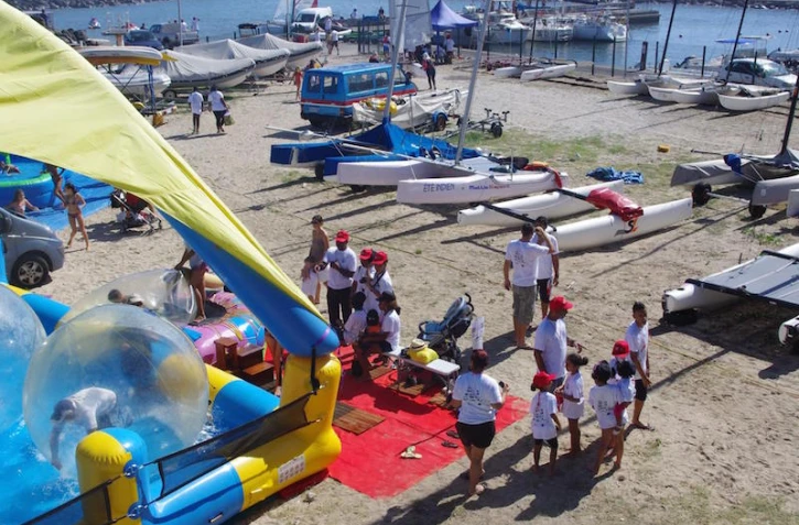 Les Voiliers de L\'Espoir