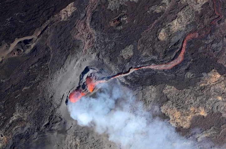 volcan éruption  septembre 2018