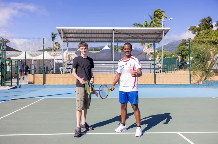 Saint-Denis : un job dating sur les courts de tennis pour les jeunes