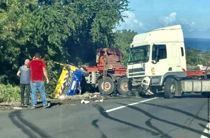 Plateau Caillou : accident sur la pente des 11%, 5 blessés dont 4 graves 