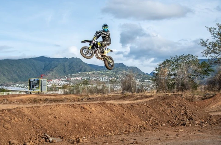 Supermotard du Port : pari réussi et spectacle assuré