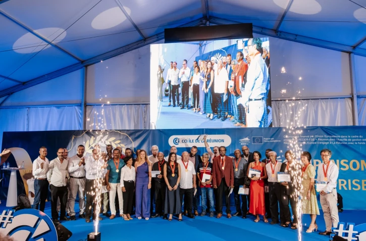 remise des médailles d'or des entrepreneurs 