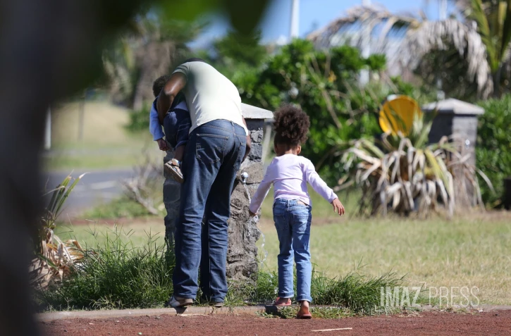 femme et enfant