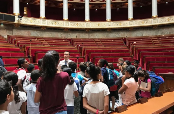 visite assemblée nationale pour élèves sainte clotilde