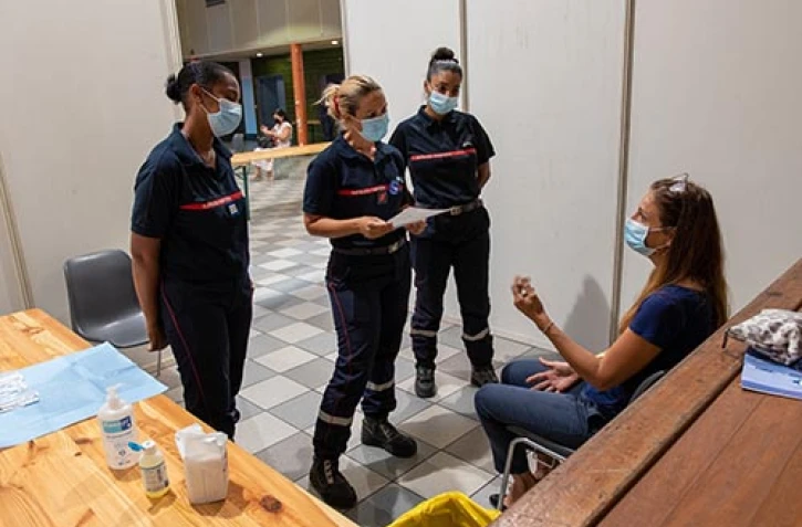 Le Port : opération de vaccination au centre Paulette Adois Lacpatia